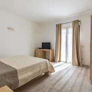 La Casa Di Minnanna 3*, Cannigione Italy