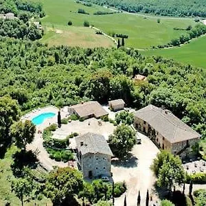 Podere La Castellina Aparthotel
